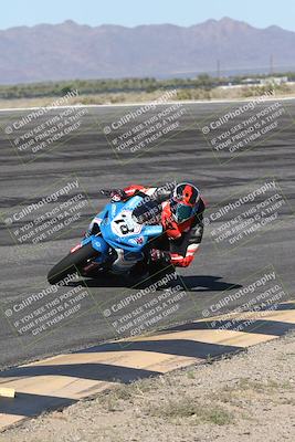 media/Jan-16-2026-CVMA Friday Practice (Fri) [[6f2bf47531]]/4-Racer 3-NRS/Session 3 (Bowl)/